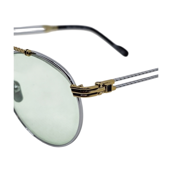 Stylish Silver and Gold Men's Sunglasses - Picture 4 of 5